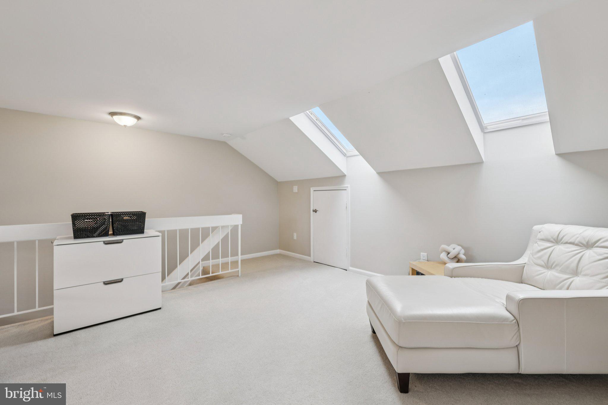 LOVETON FARMS - Residential