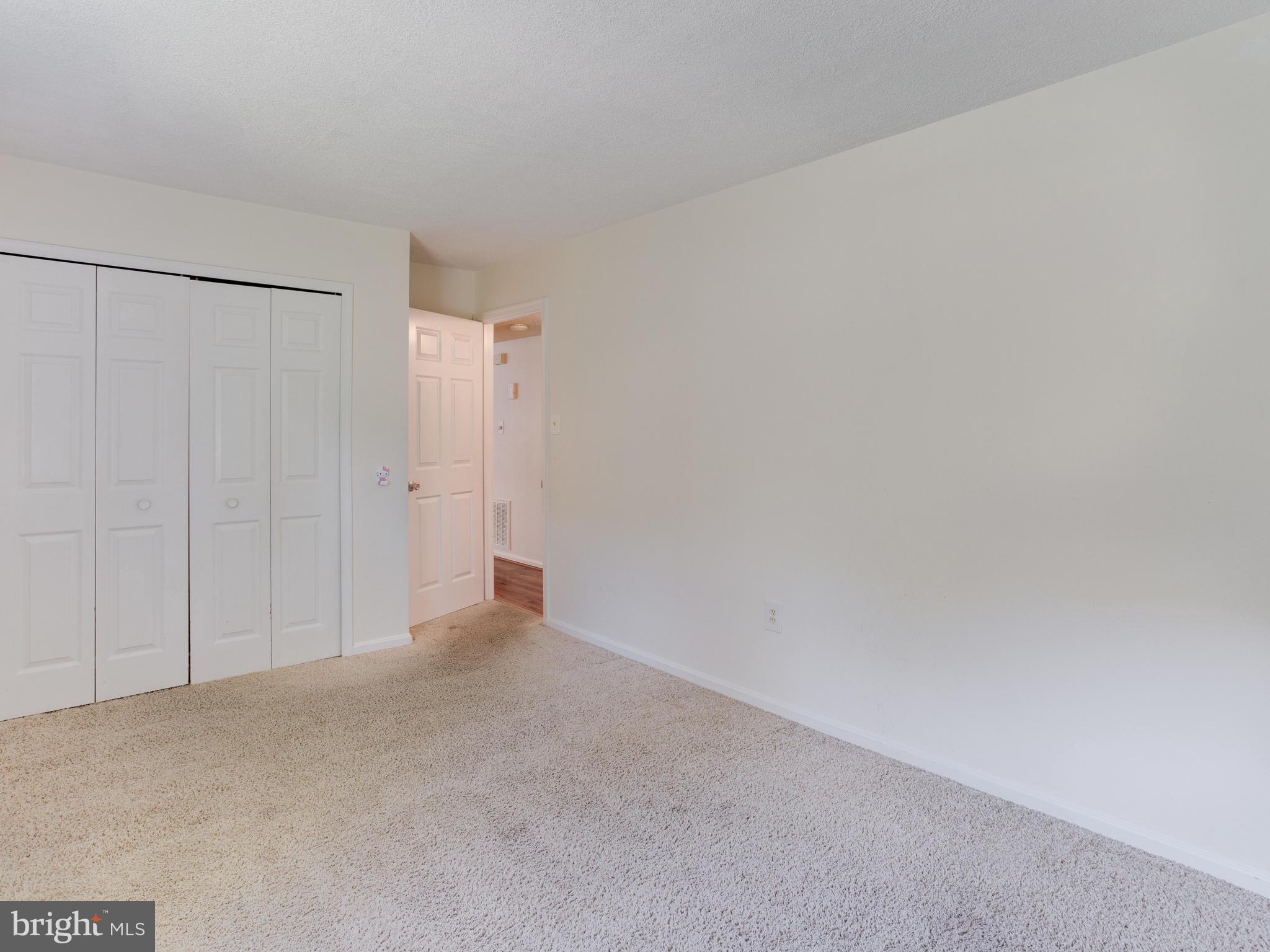 EUTAW FOREST - Residential Lease