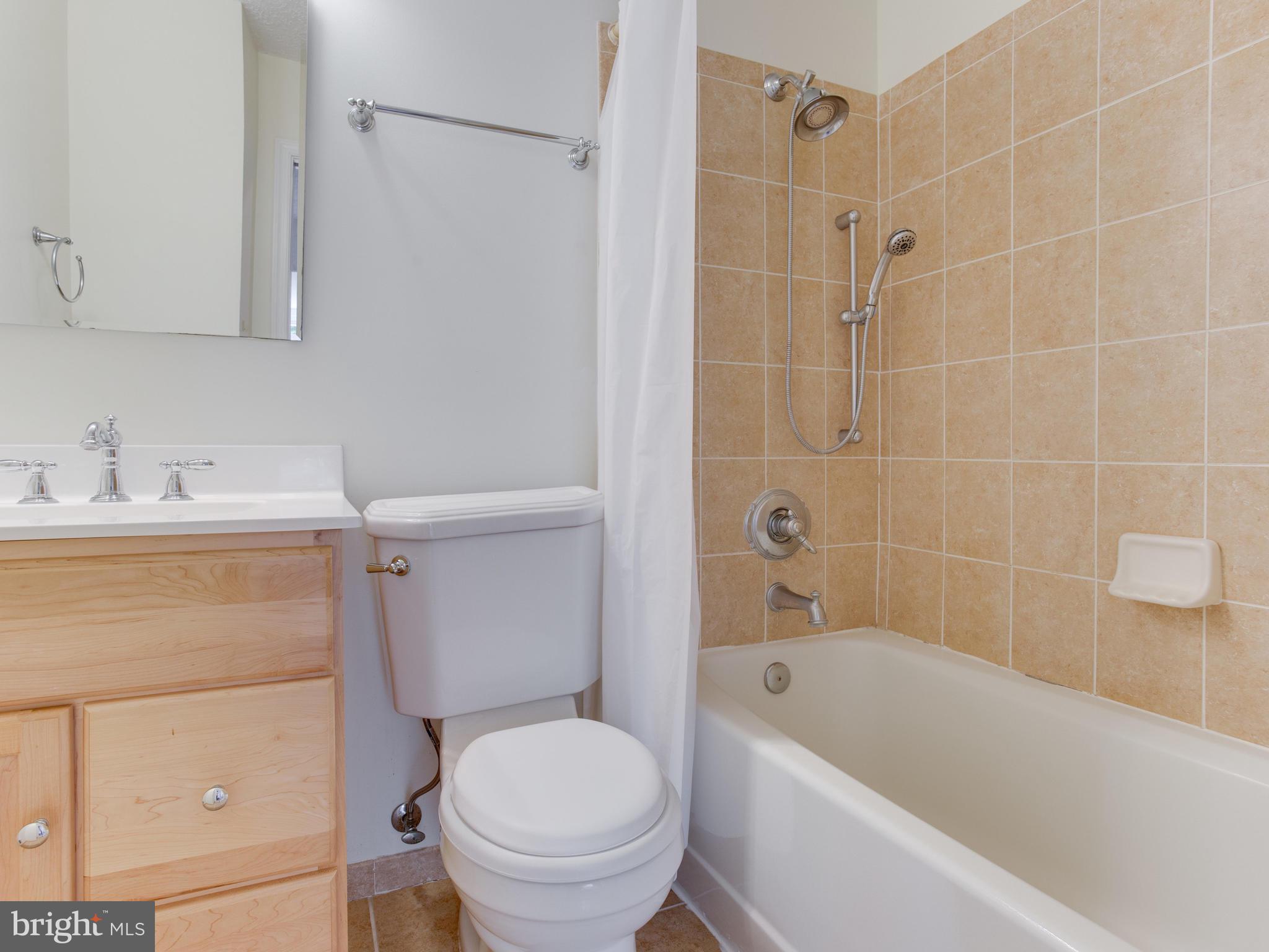 EUTAW FOREST - Residential Lease