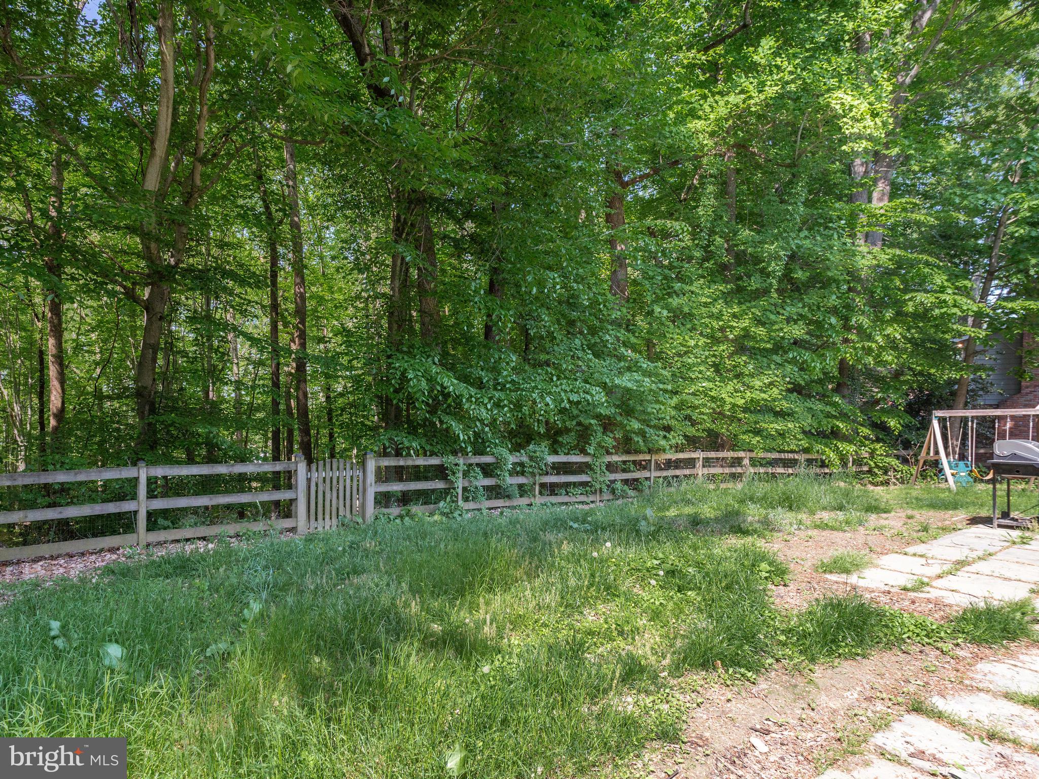 EUTAW FOREST - Residential Lease