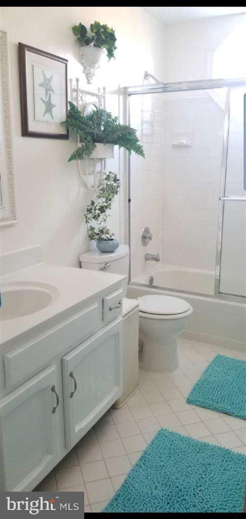 COLVINS GLEN - Residential Lease