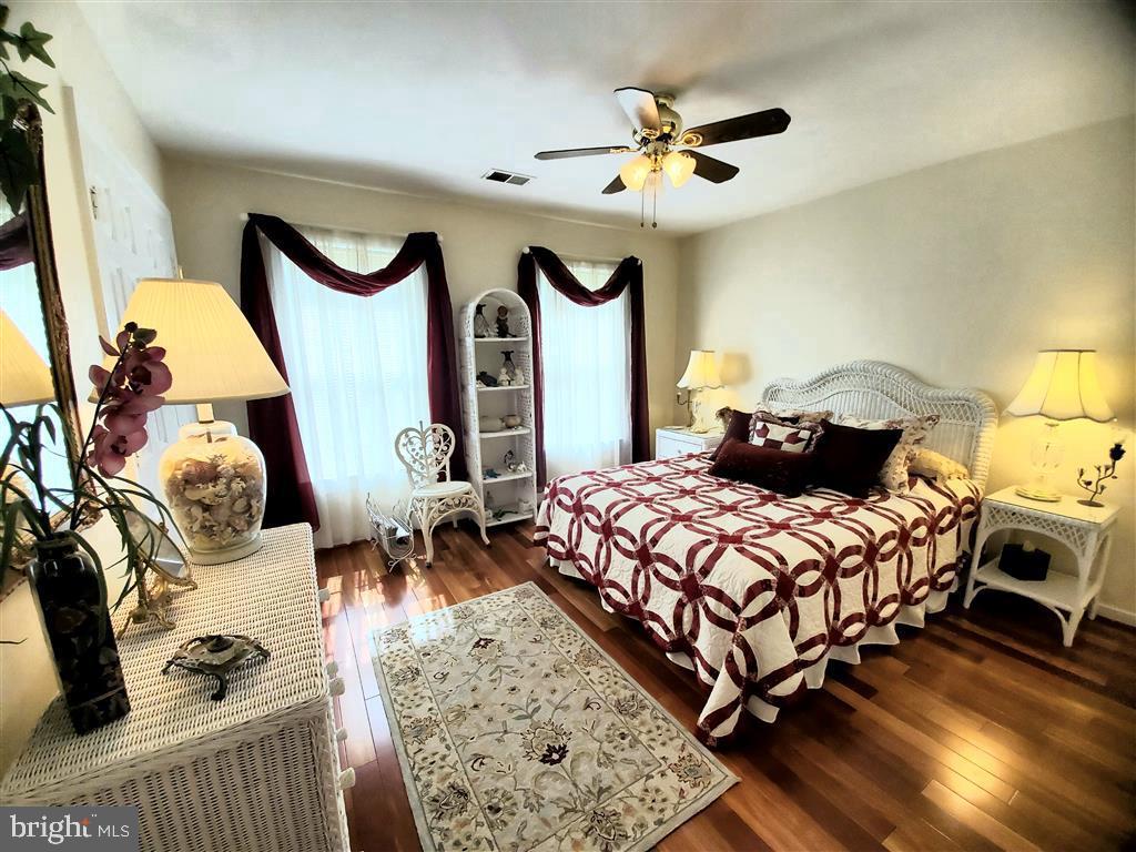 COLVINS GLEN - Residential Lease