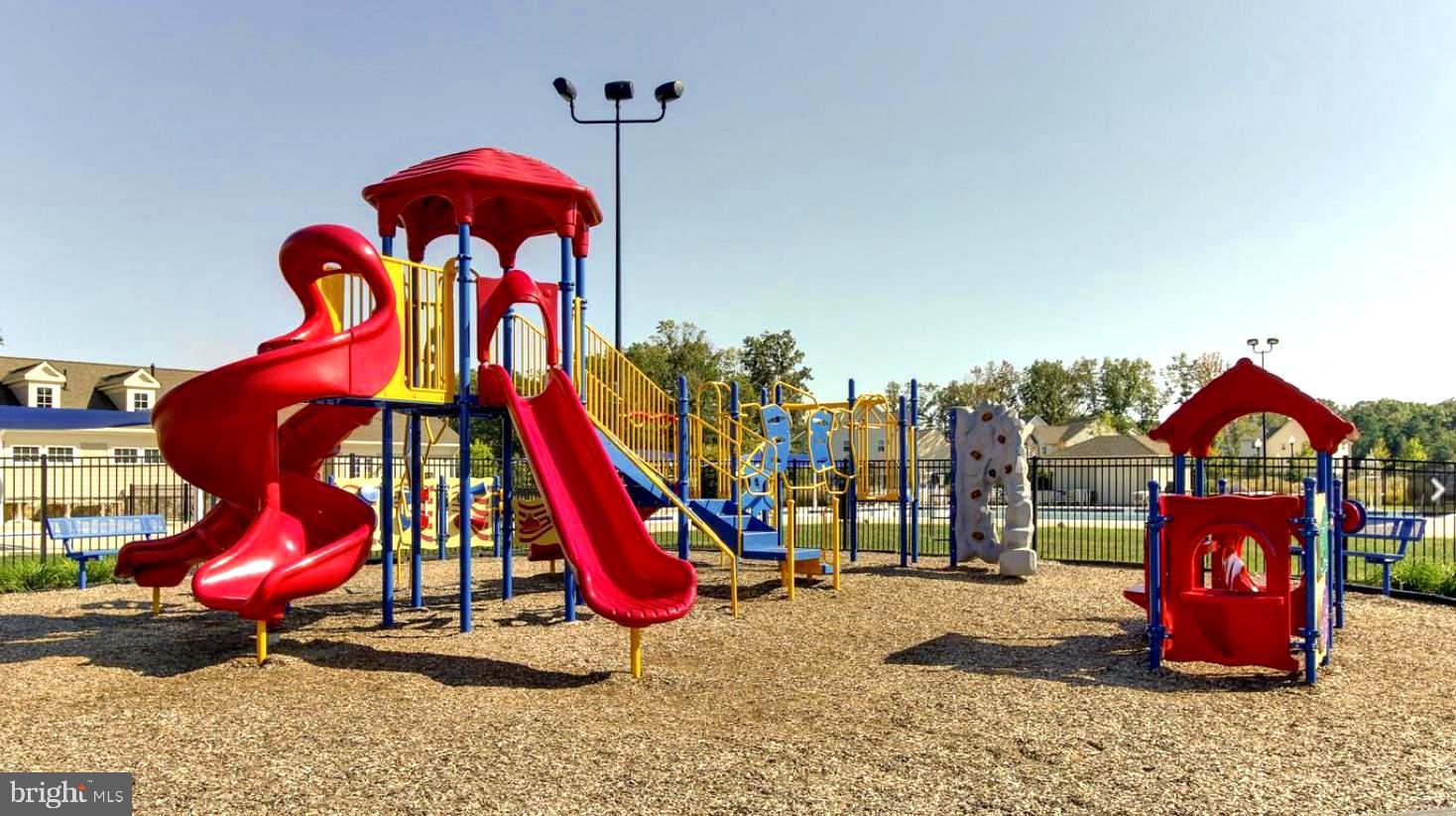 TANYARD SPRINGS - Residential