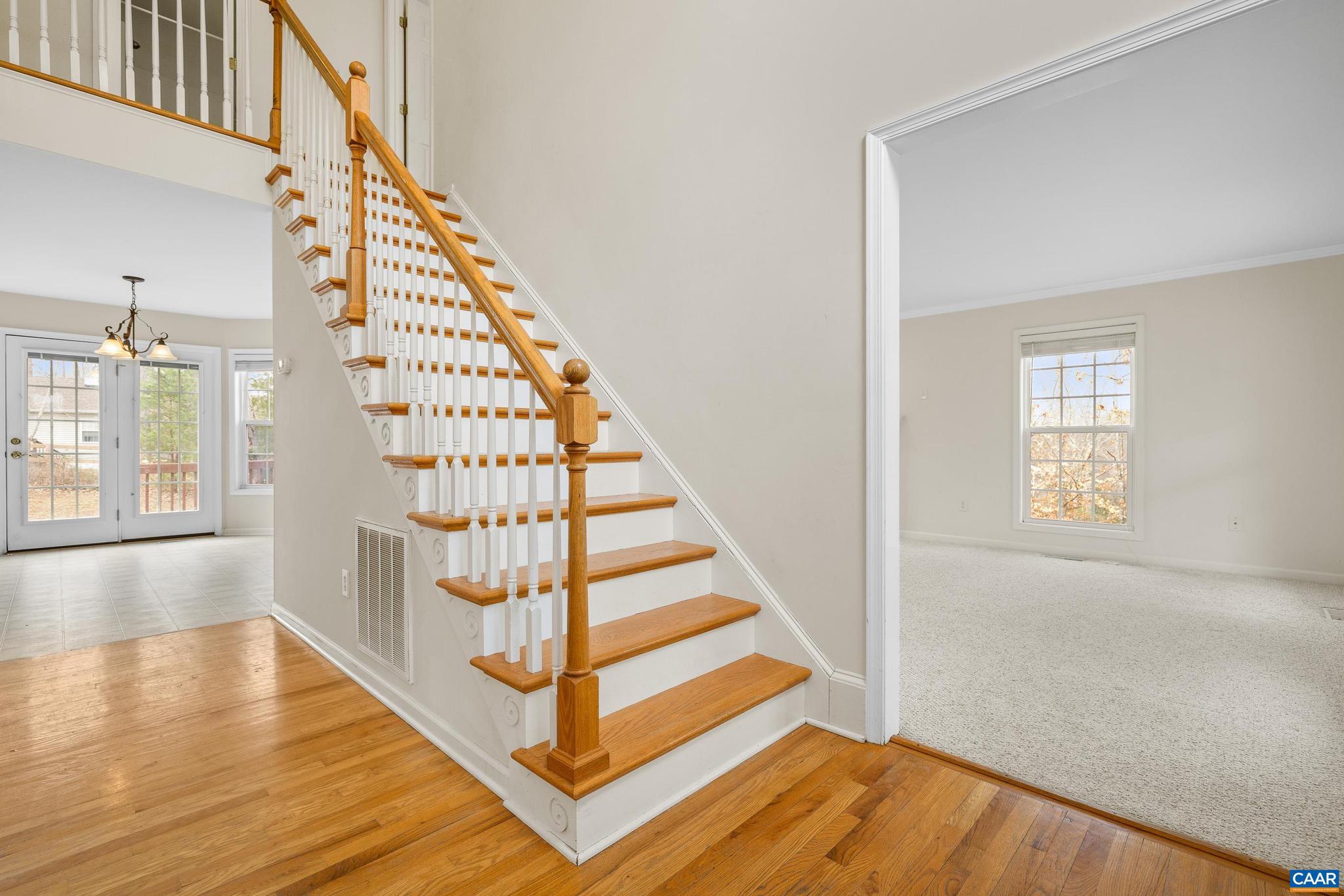 LAKE MONTICELLO - Residential