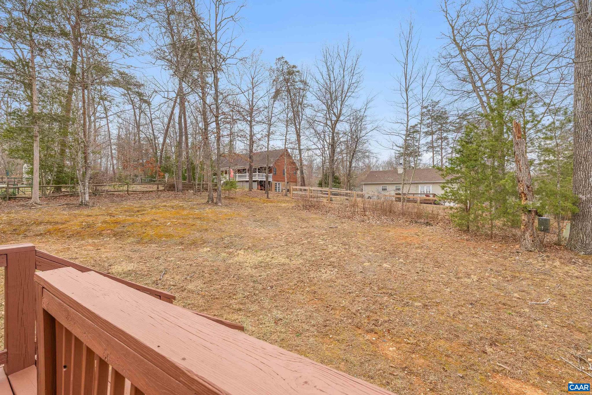 LAKE MONTICELLO - Residential