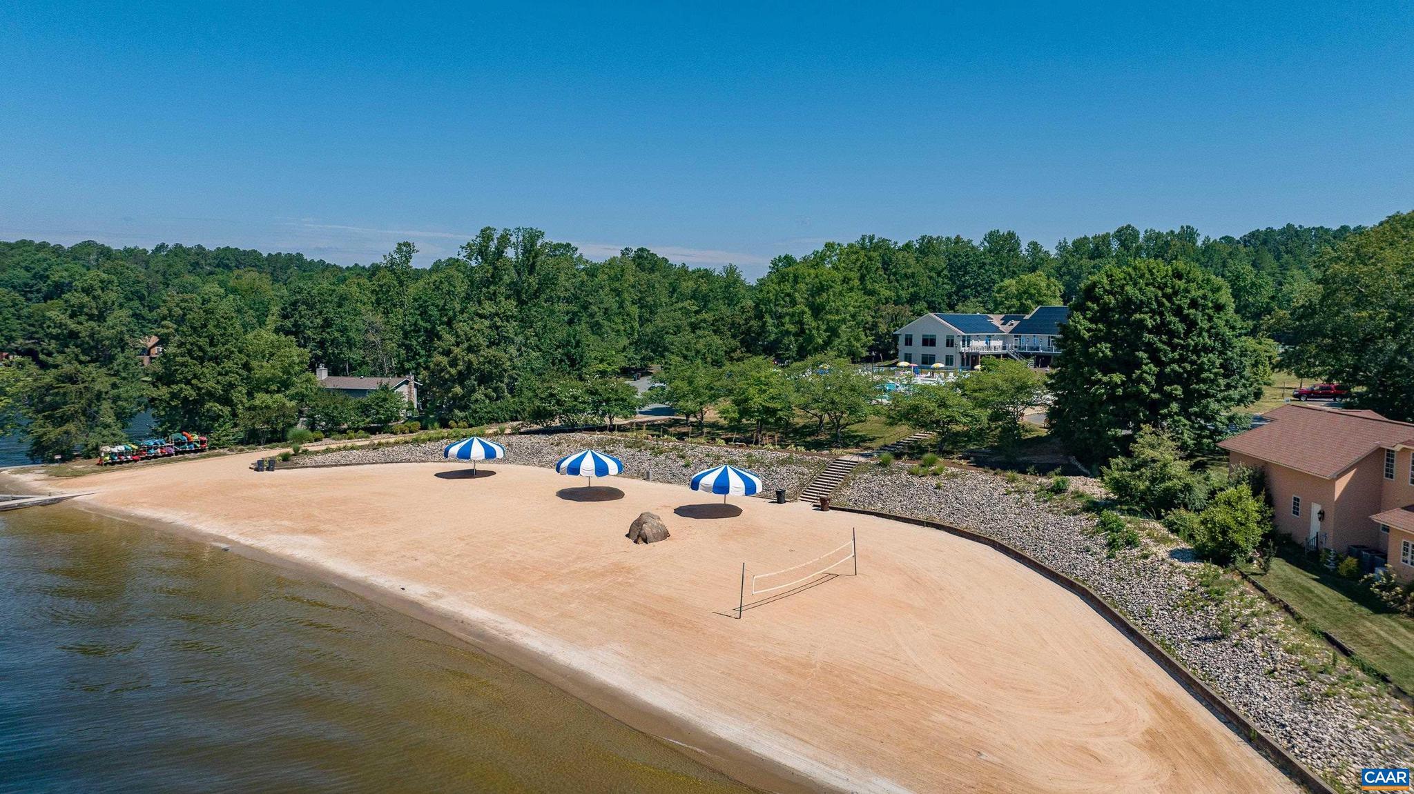 LAKE MONTICELLO - Residential