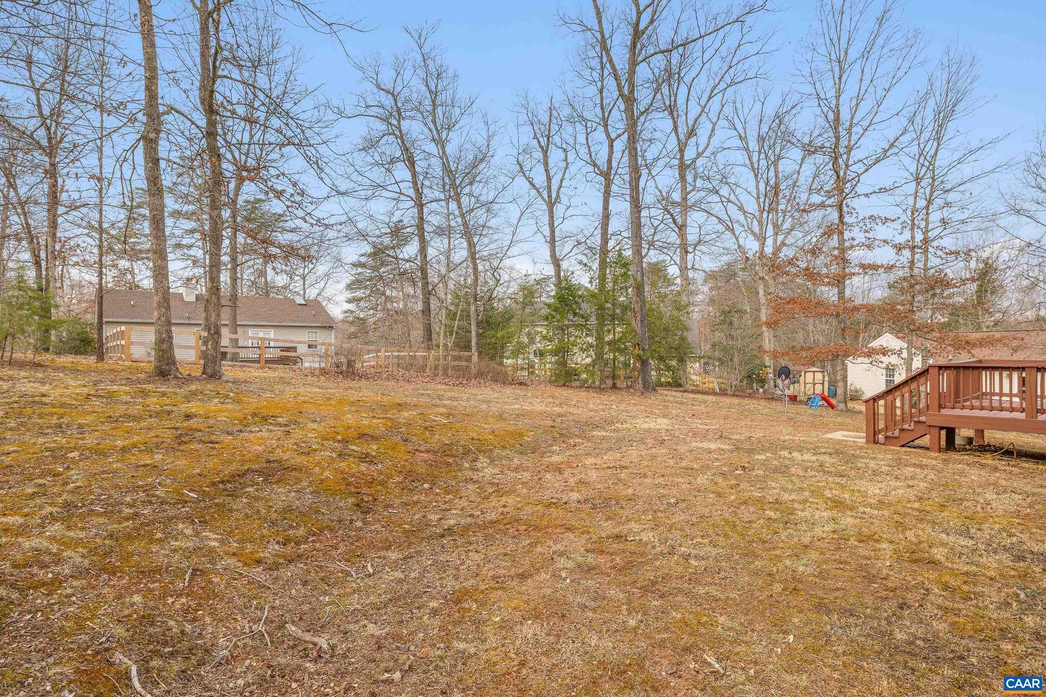 LAKE MONTICELLO - Residential