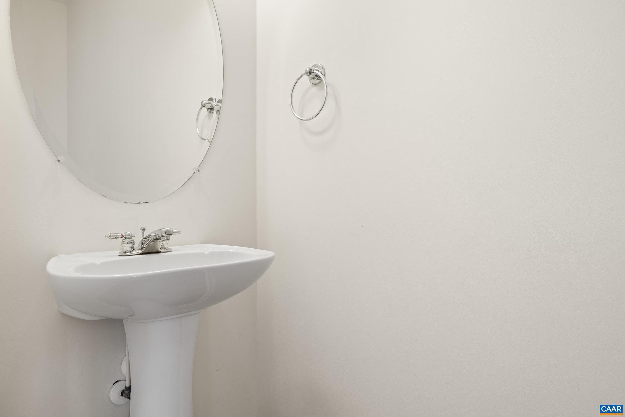 LAKE MONTICELLO - Residential