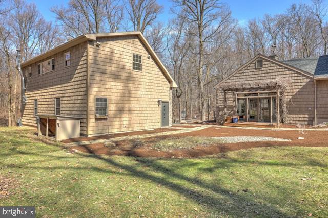 LAUREL ESTATES - Residential