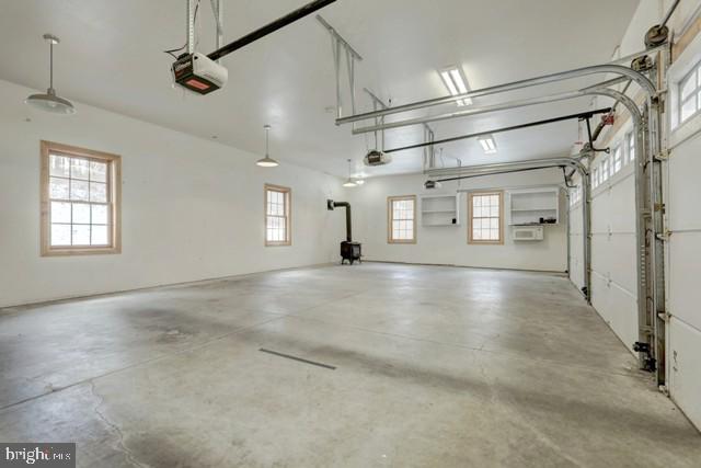 LAUREL ESTATES - Residential