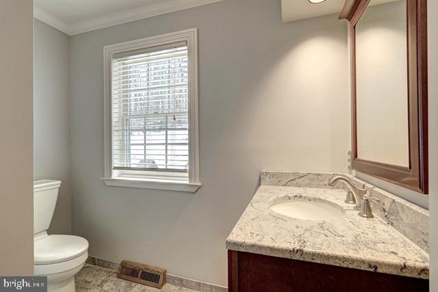 LAUREL ESTATES - Residential