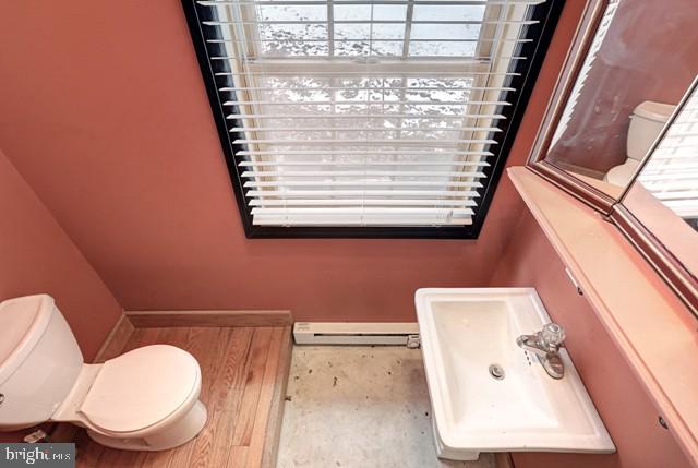 LAUREL ESTATES - Residential