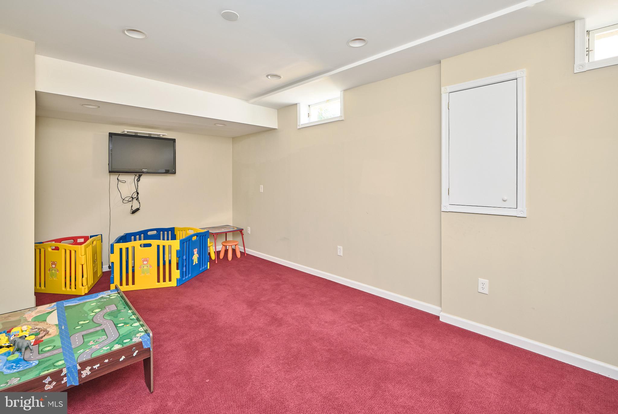 BUCKINGHAM FOREST - Residential