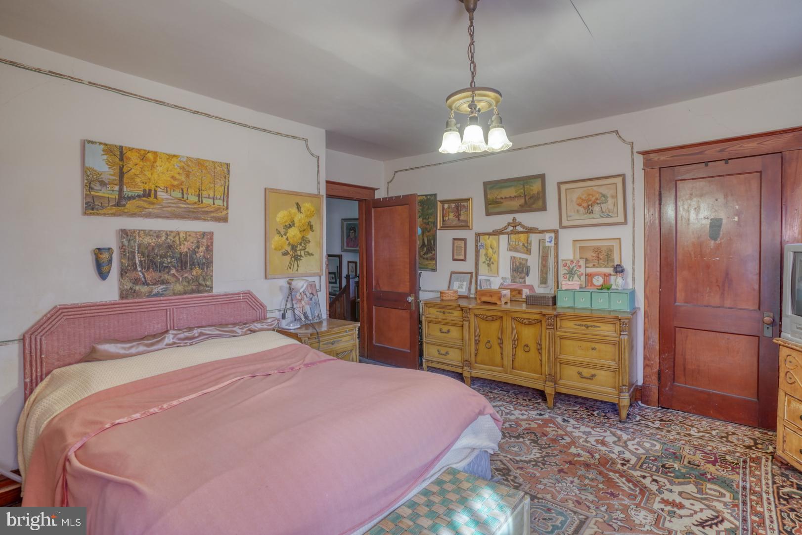 TOWN OF TRAPPE - Residential