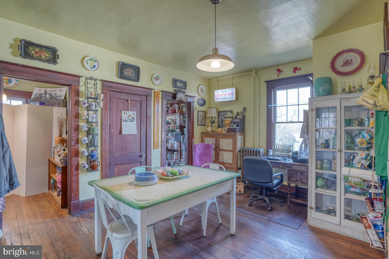 TOWN OF TRAPPE - Residential