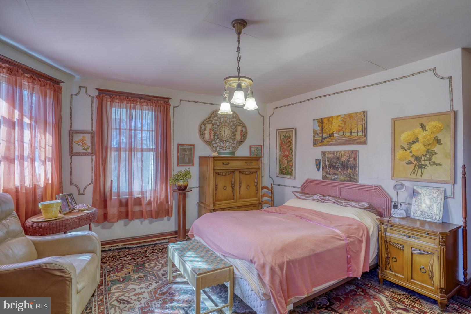 TOWN OF TRAPPE - Residential