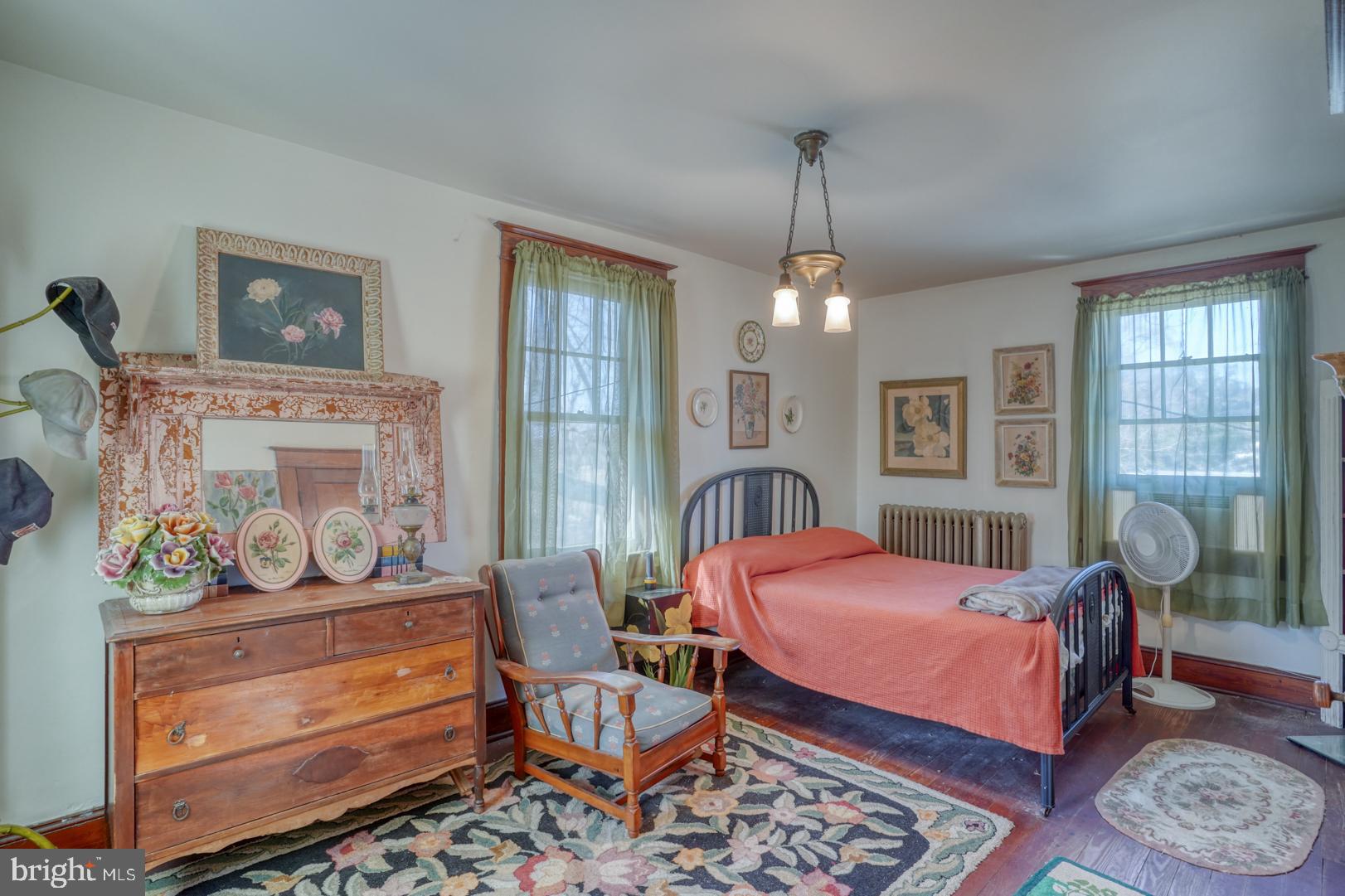 TOWN OF TRAPPE - Residential