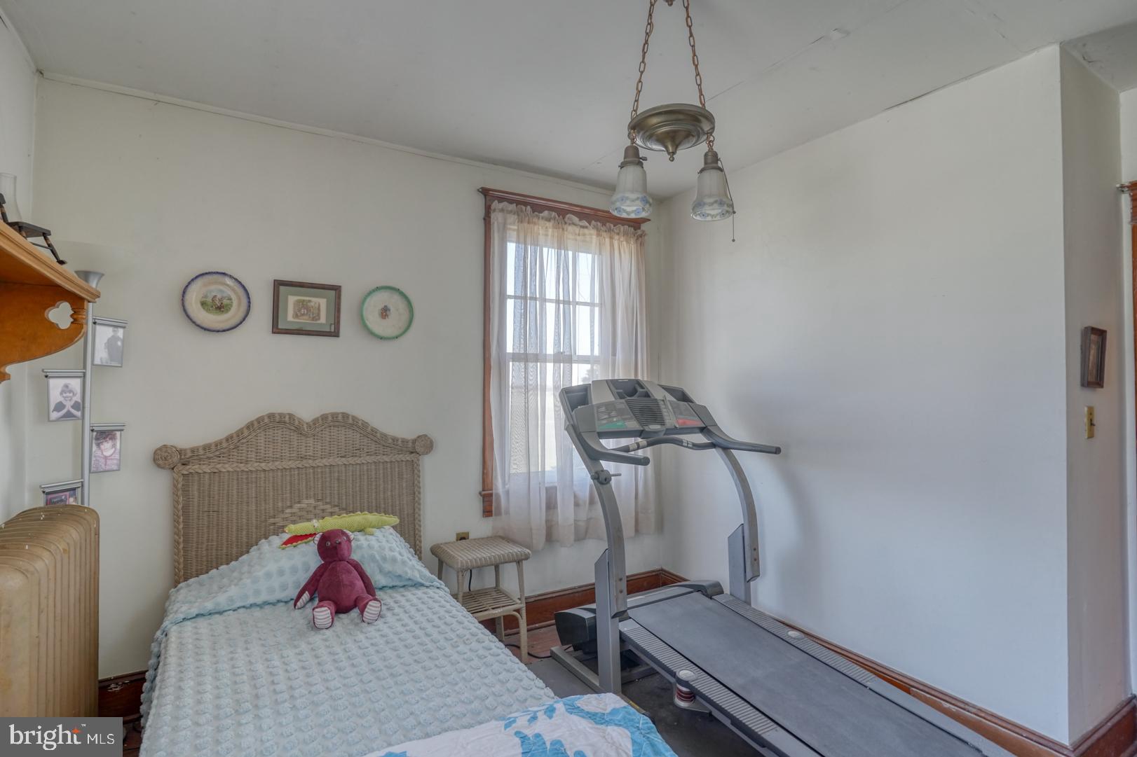 TOWN OF TRAPPE - Residential