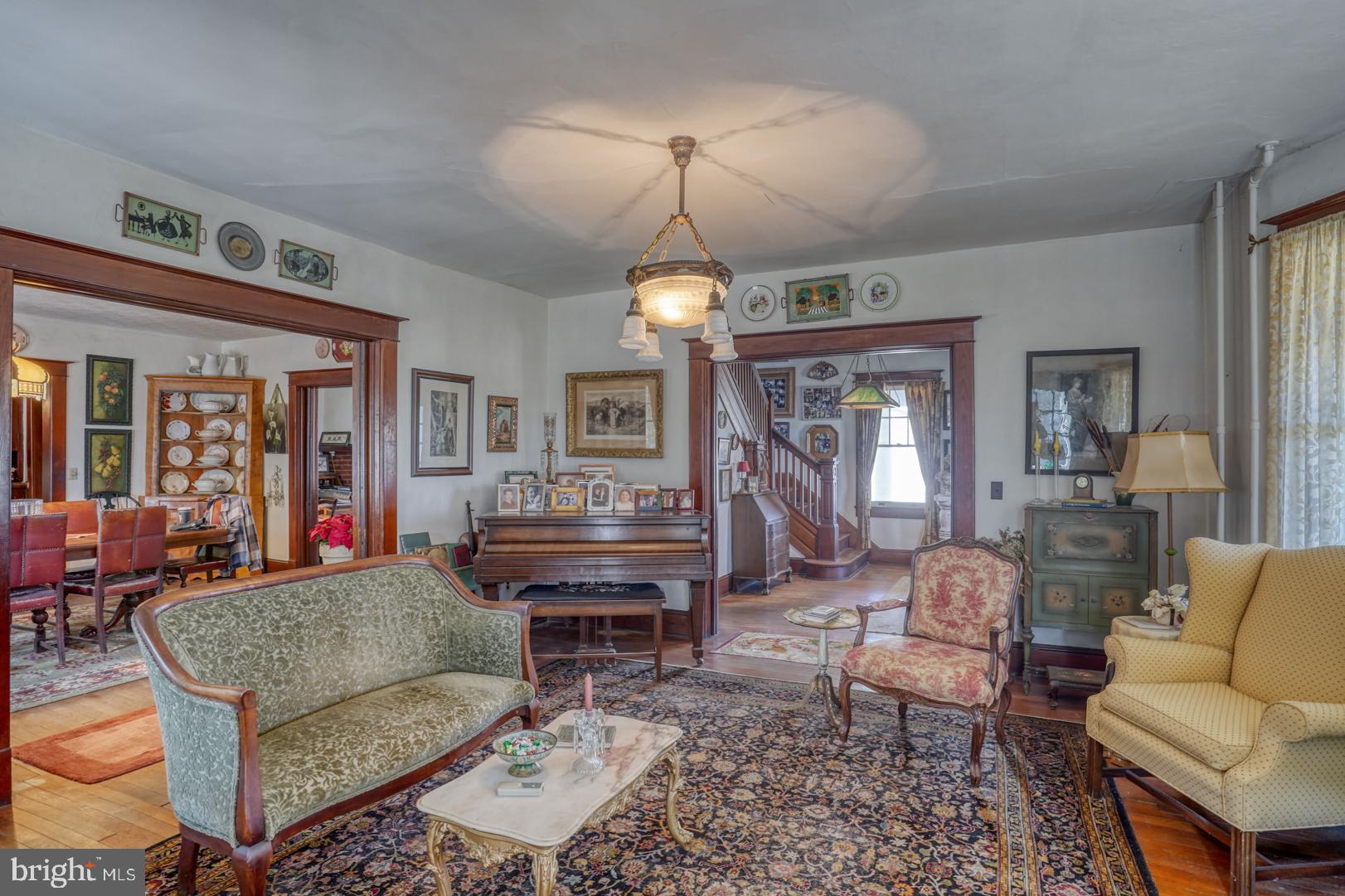 TOWN OF TRAPPE - Residential