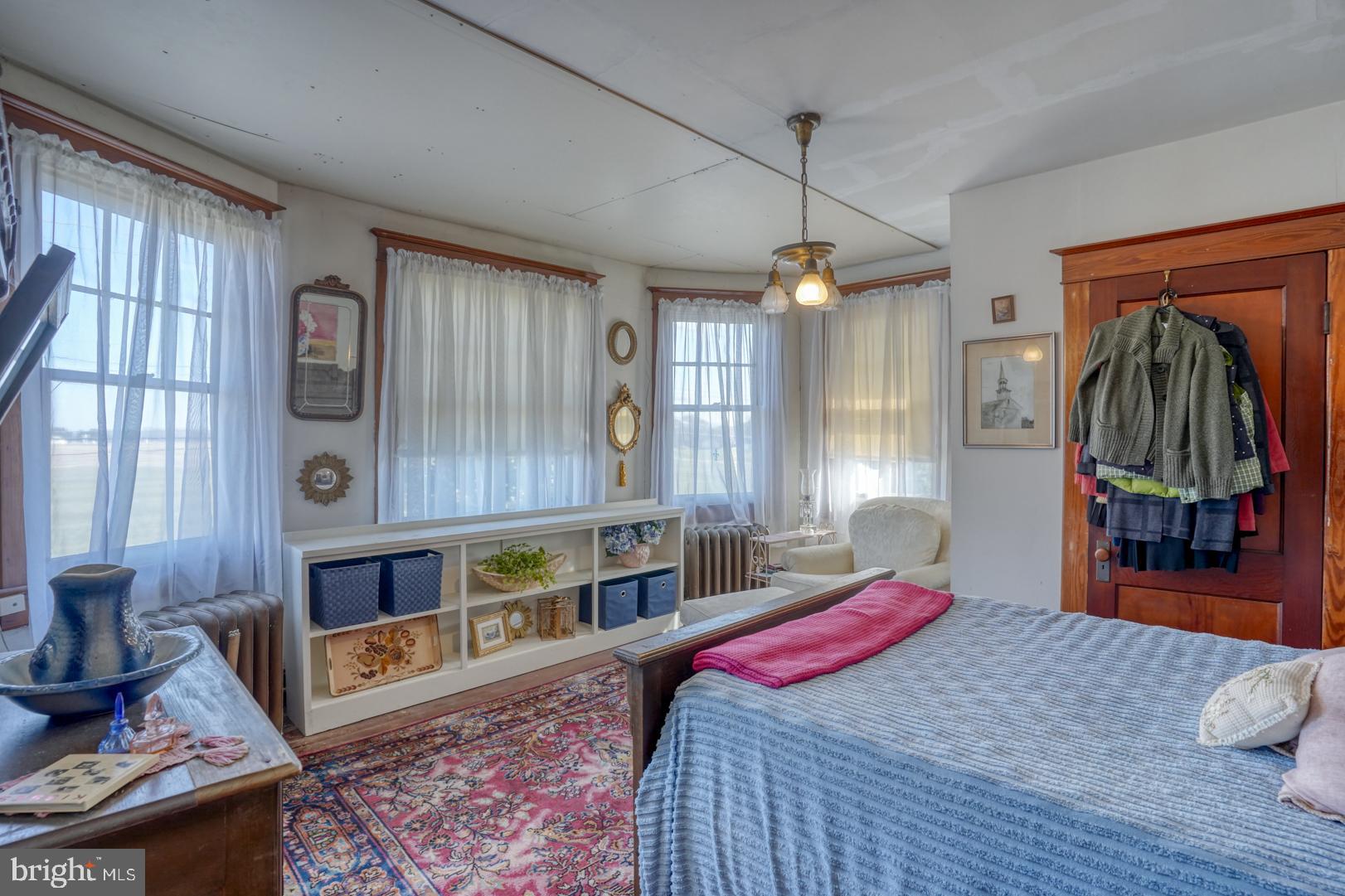 TOWN OF TRAPPE - Residential