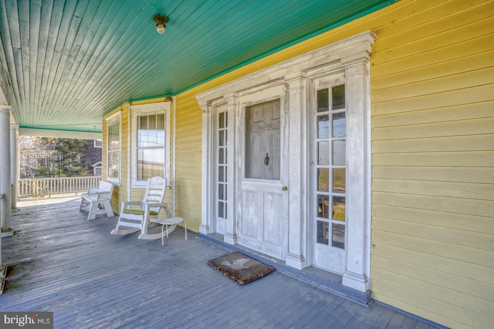 TOWN OF TRAPPE - Residential