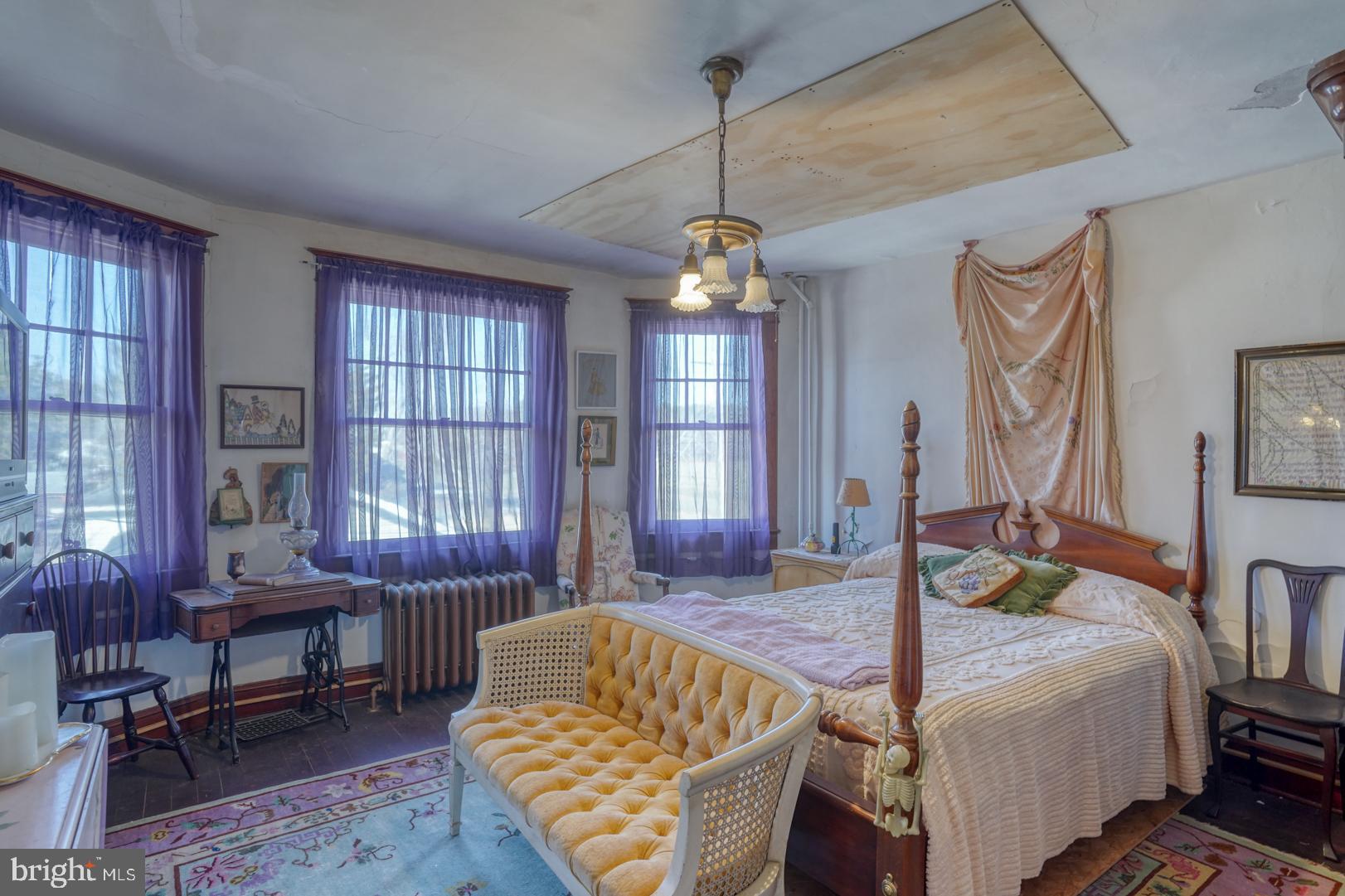 TOWN OF TRAPPE - Residential