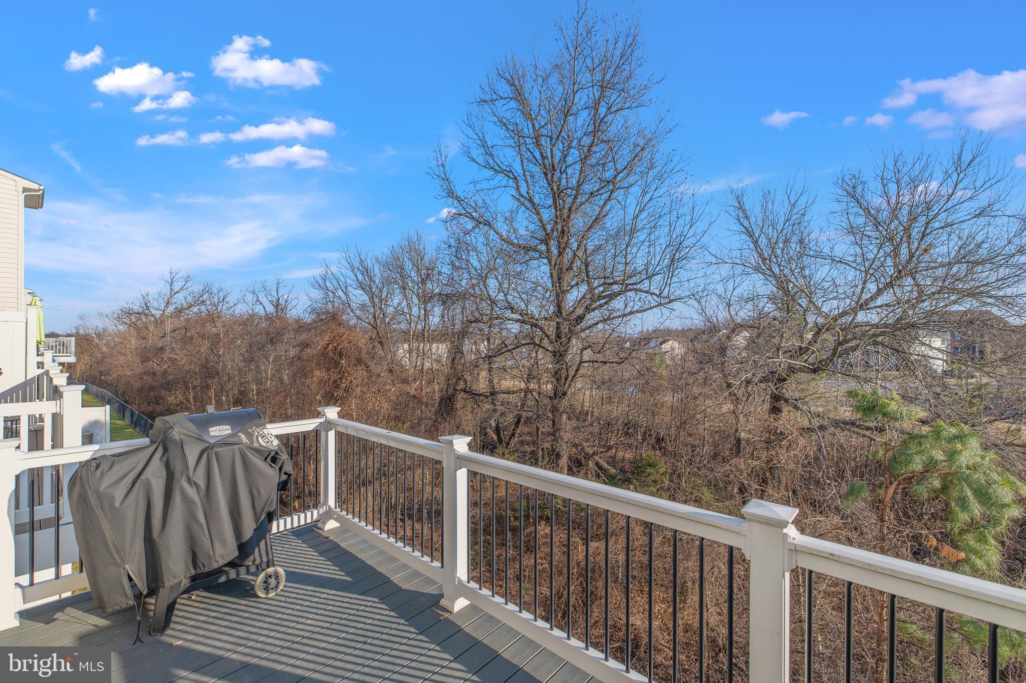 SMITH HOME FARM - Residential