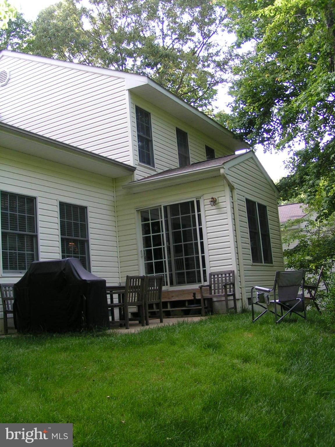 SYCAMORE HOLLOW OF WLDWD - Residential Lease