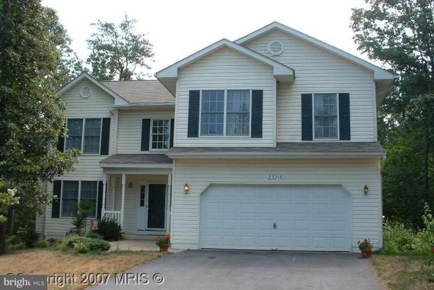 Spacious lovely home for rent in Wildewood.  High foyer entrance oak floor and staircase, open floor plan. Features 2 level island separating the kitchen from the breakfast nook w/ vaulted ceiling. Extra large master bedroom features sitting area & full bath with soaking tub and separate shower. C21NM Property Management Lease & Listing Broker to run credit check