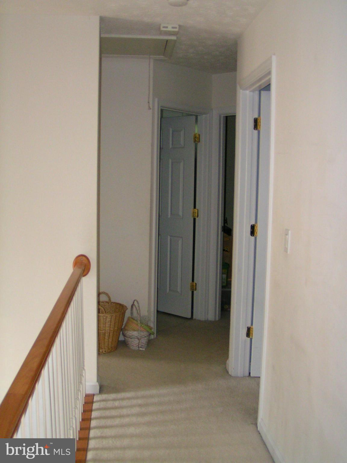 SYCAMORE HOLLOW OF WLDWD - Residential Lease