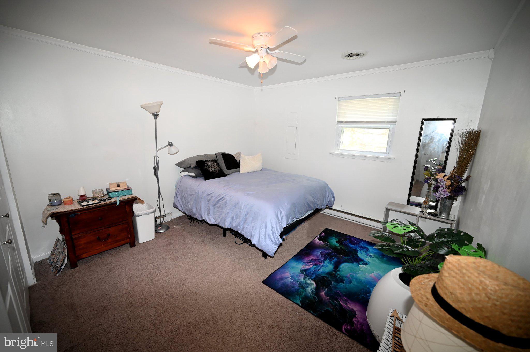 GOLDEN BEACH - Residential