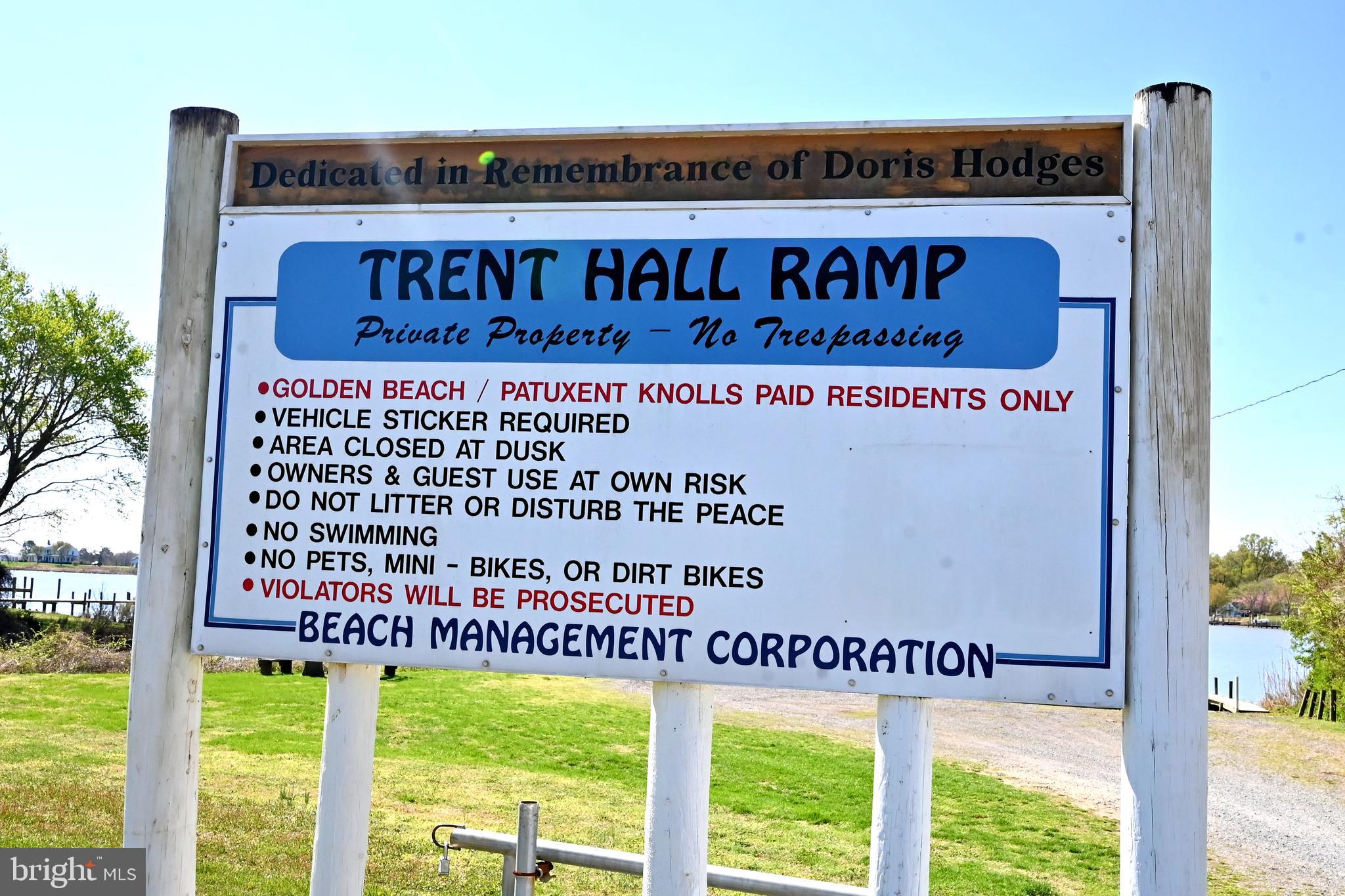 GOLDEN BEACH - Residential