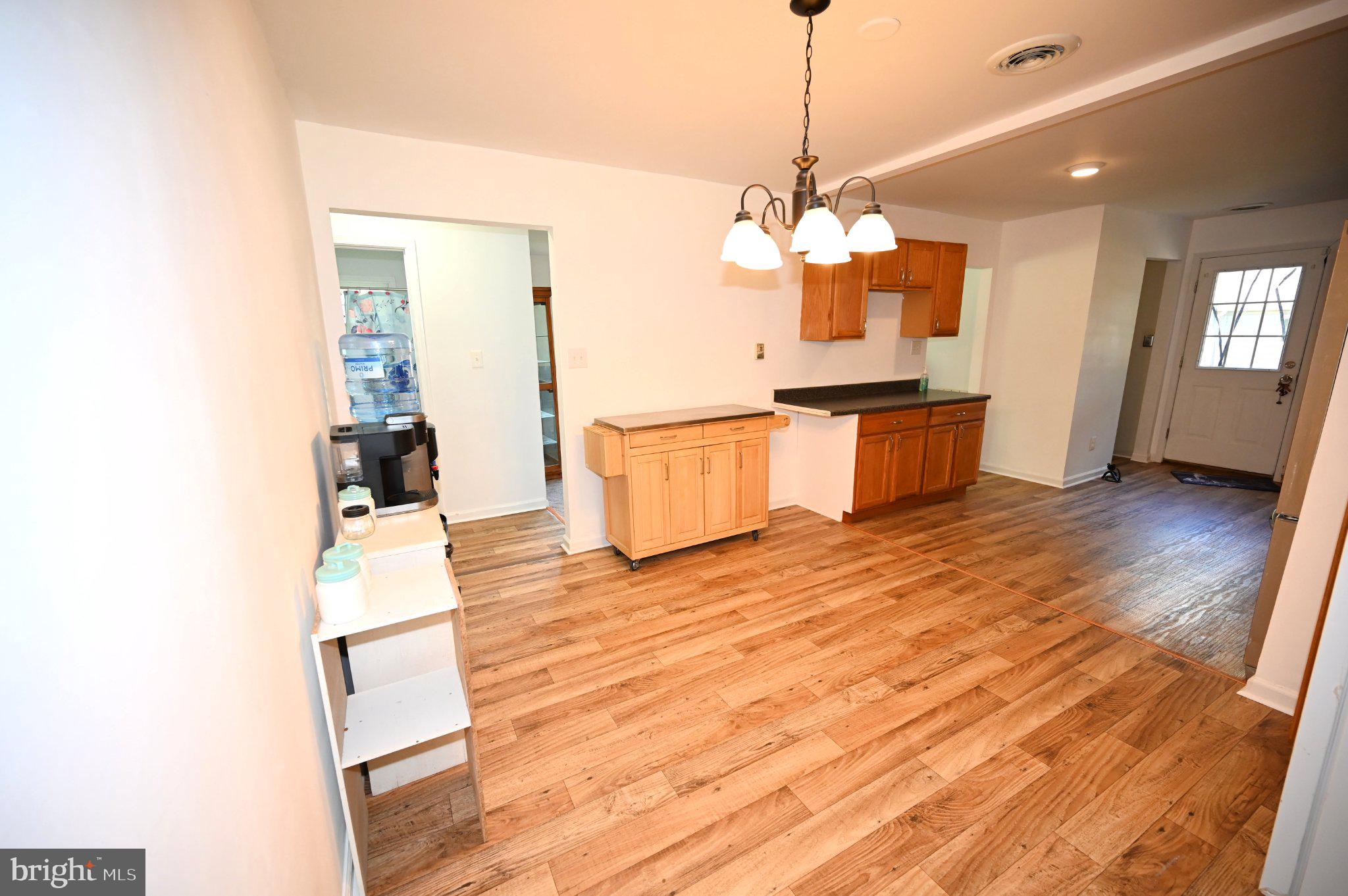 GOLDEN BEACH - Residential