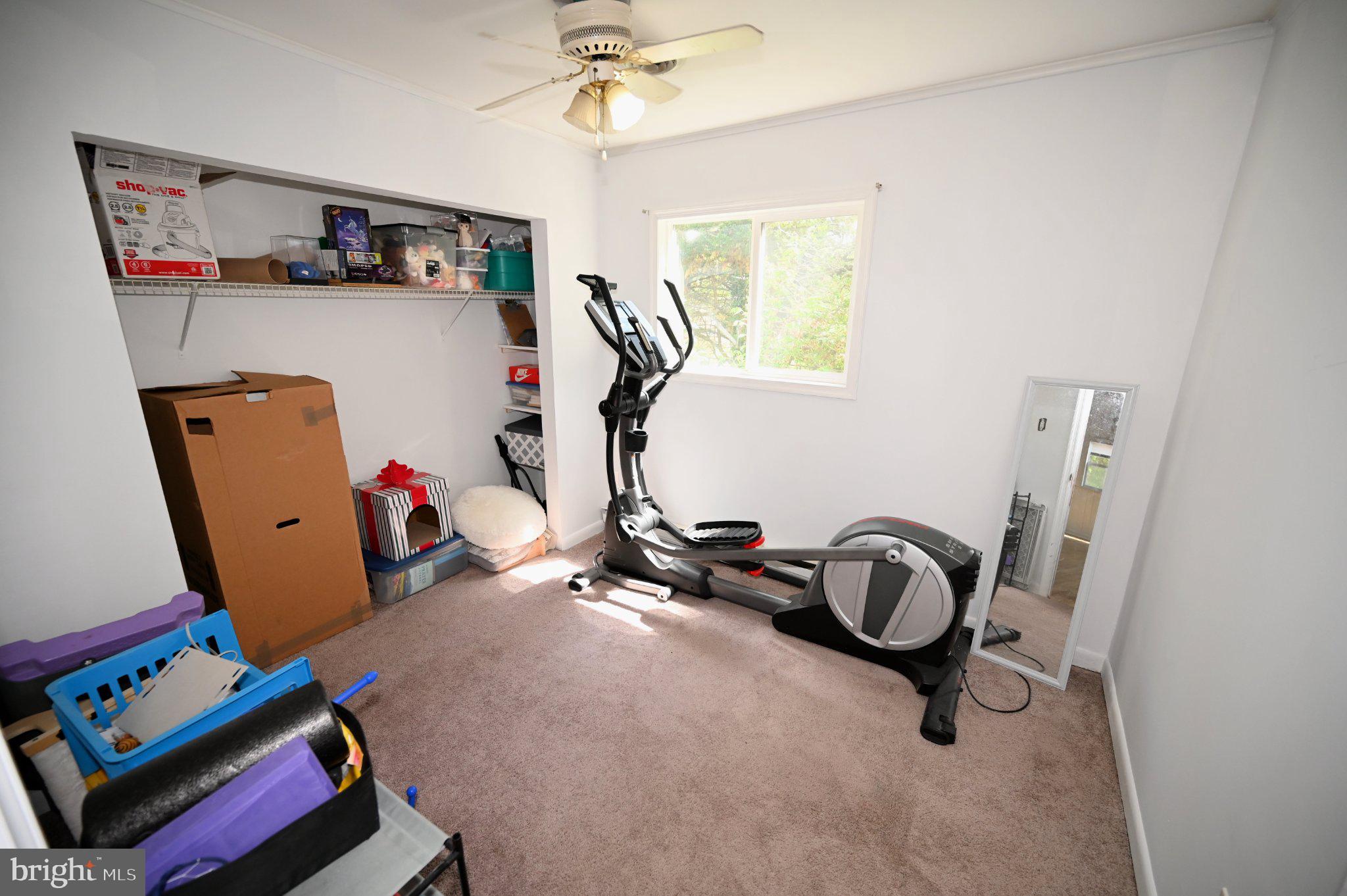 GOLDEN BEACH - Residential