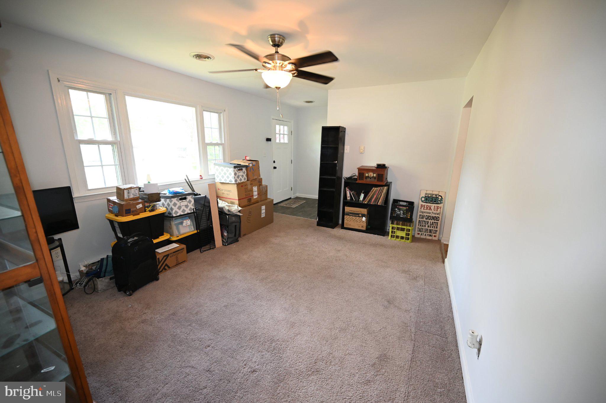 GOLDEN BEACH - Residential