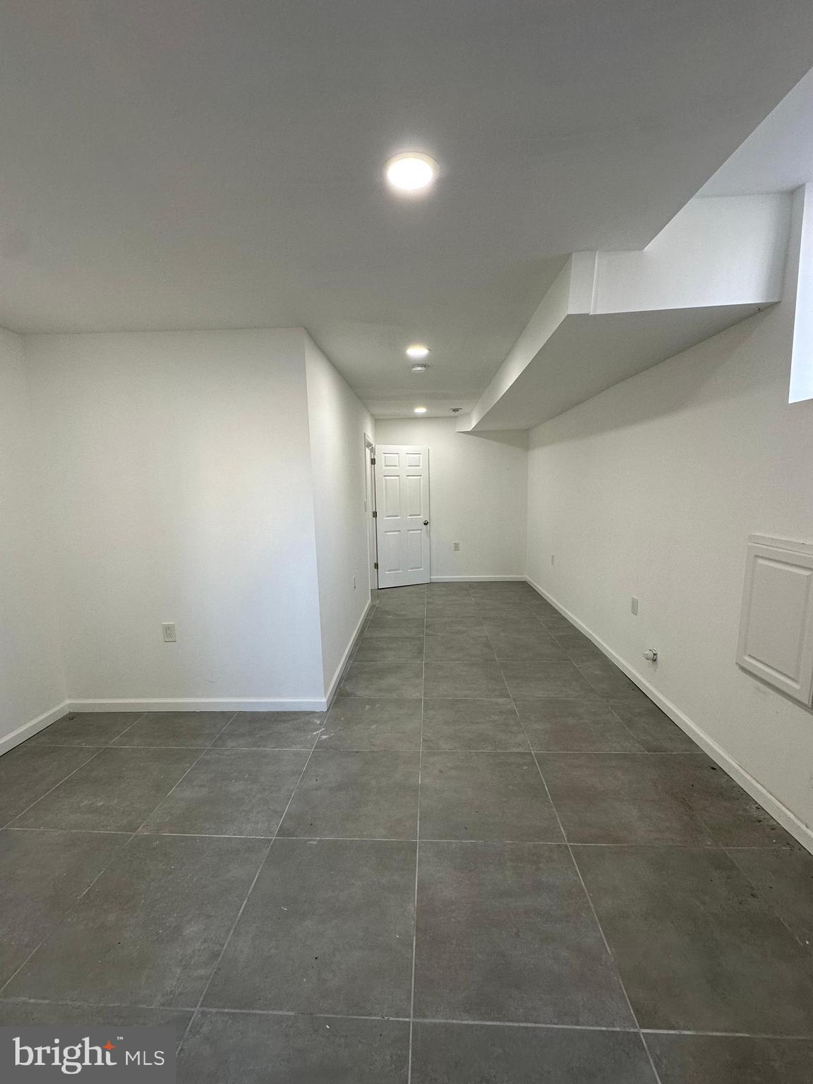 TEMPLE UNIVERSITY - Residential Lease