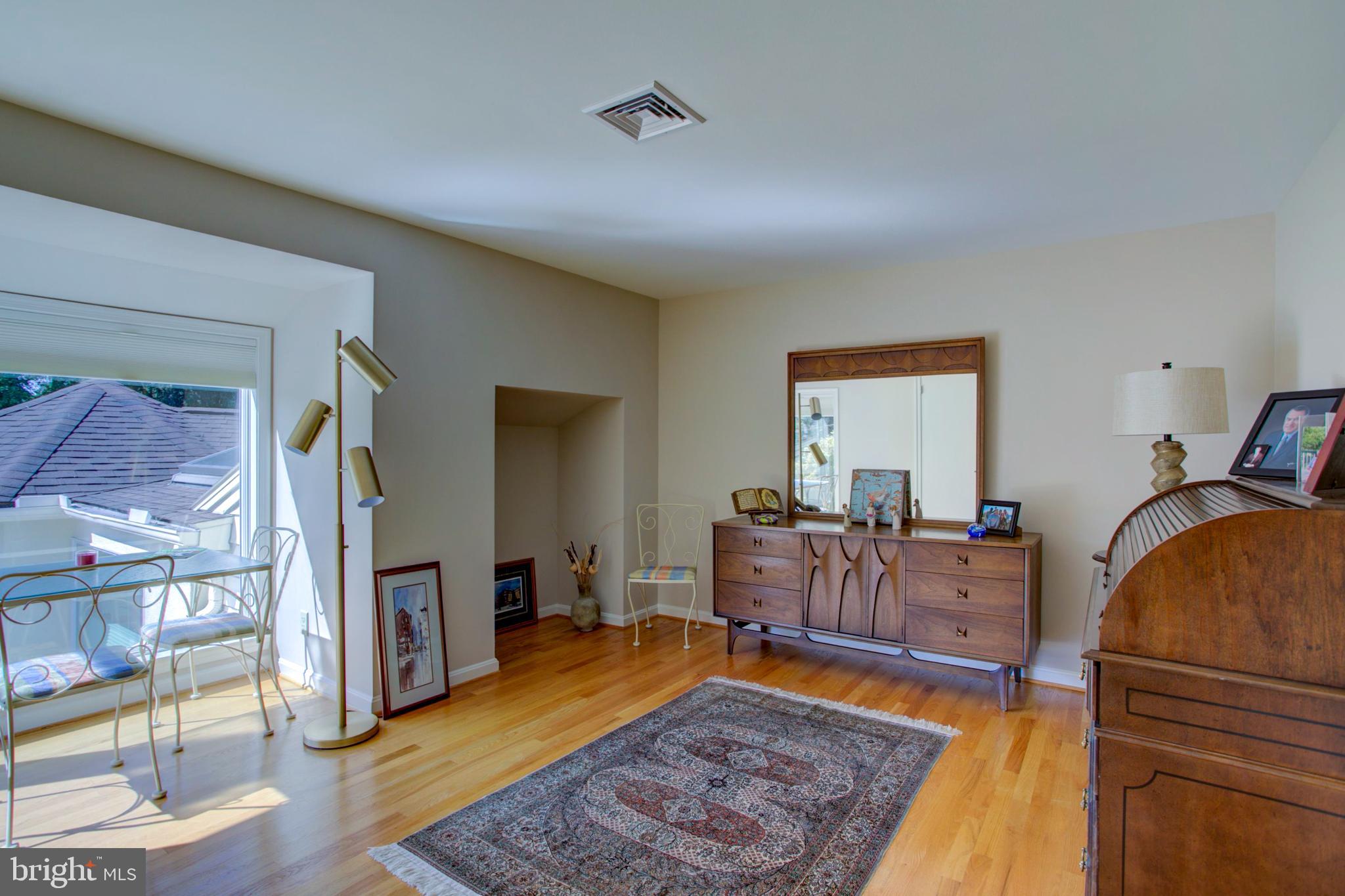 ROCKRIMMON RIDGE - Residential