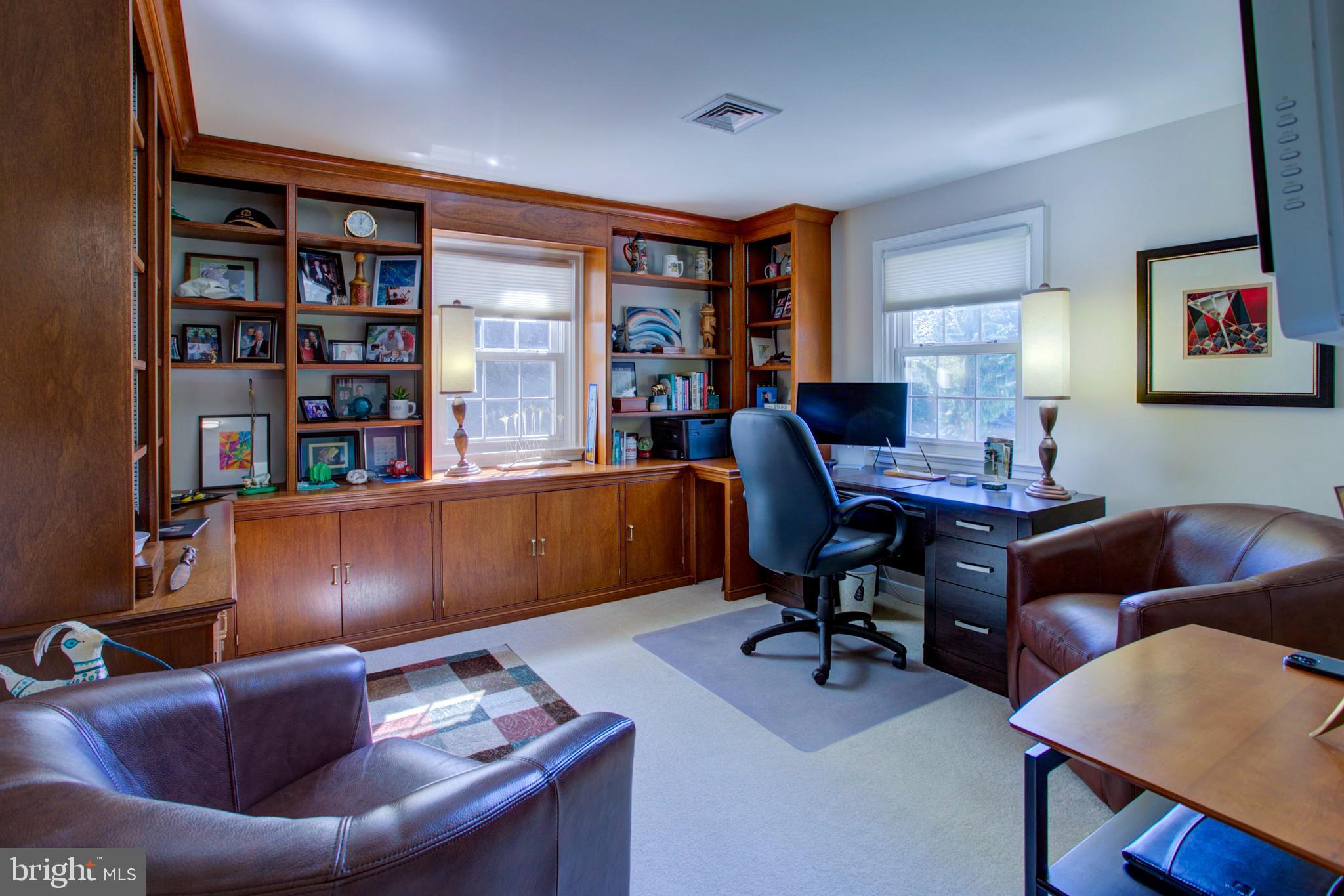 ROCKRIMMON RIDGE - Residential