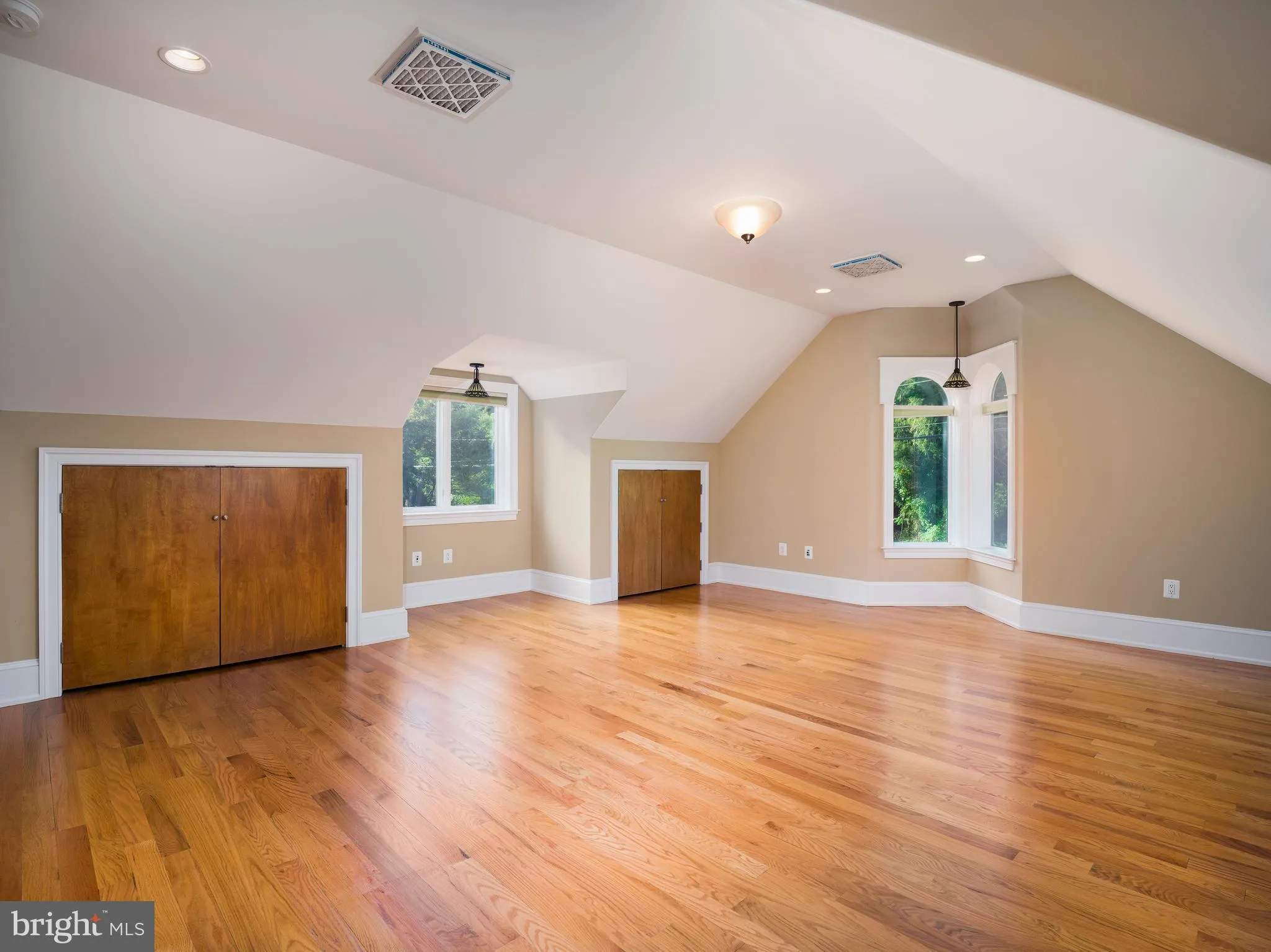 Gladwyne, Pennsylvania 19035, United States, 4 Bedrooms Bedrooms, ,5 BathroomsBathrooms,Residential,Active,224750