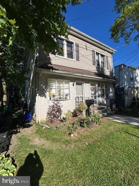 212 N CENTRE STREET