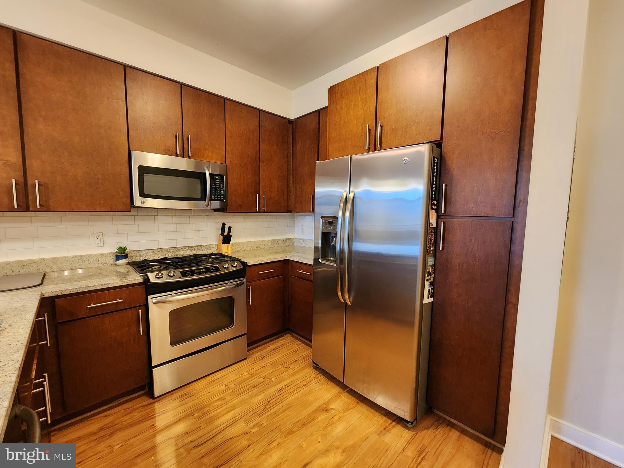 SILVER SPRING - Residential Lease