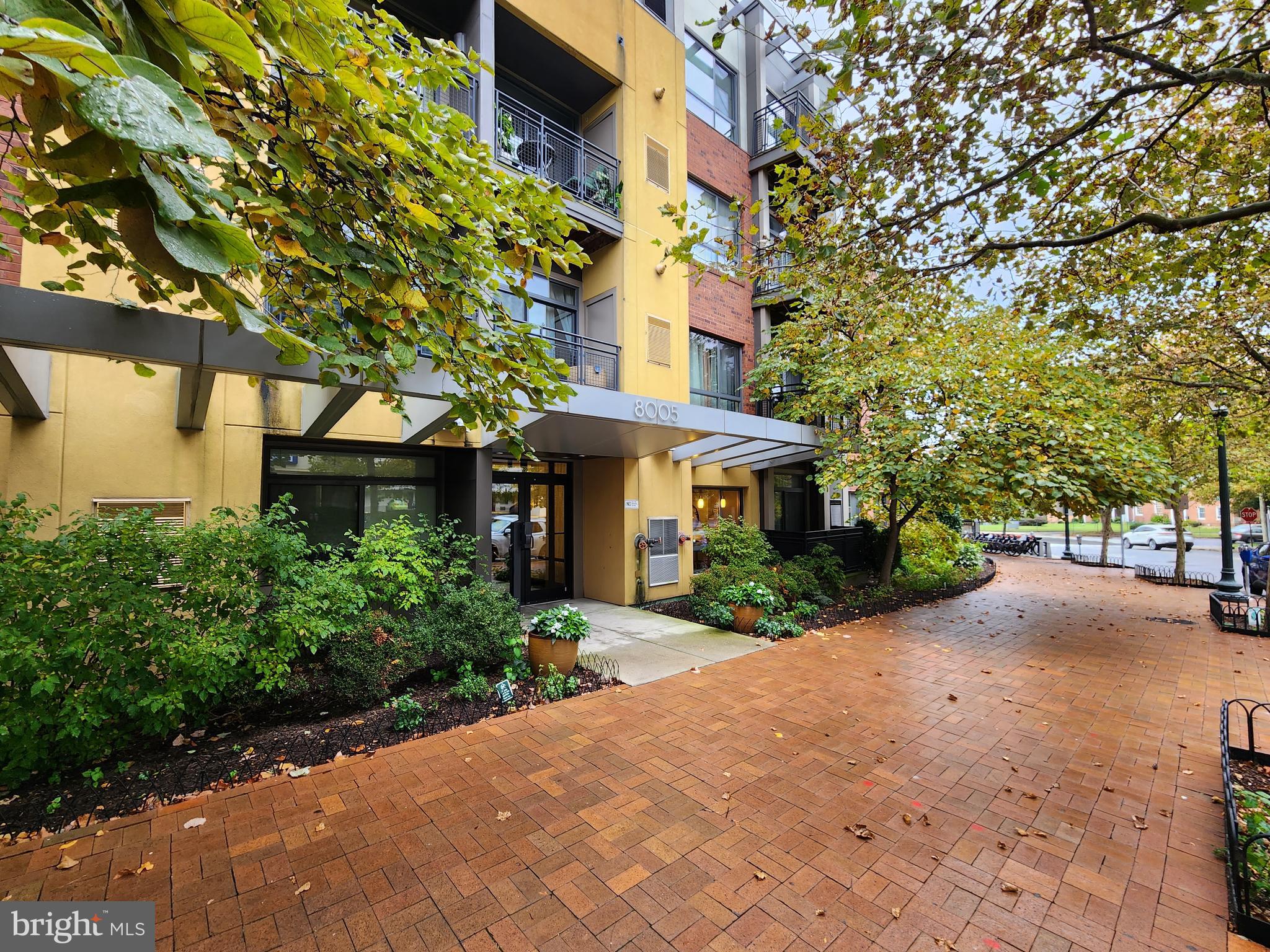 SILVER SPRING - Residential Lease