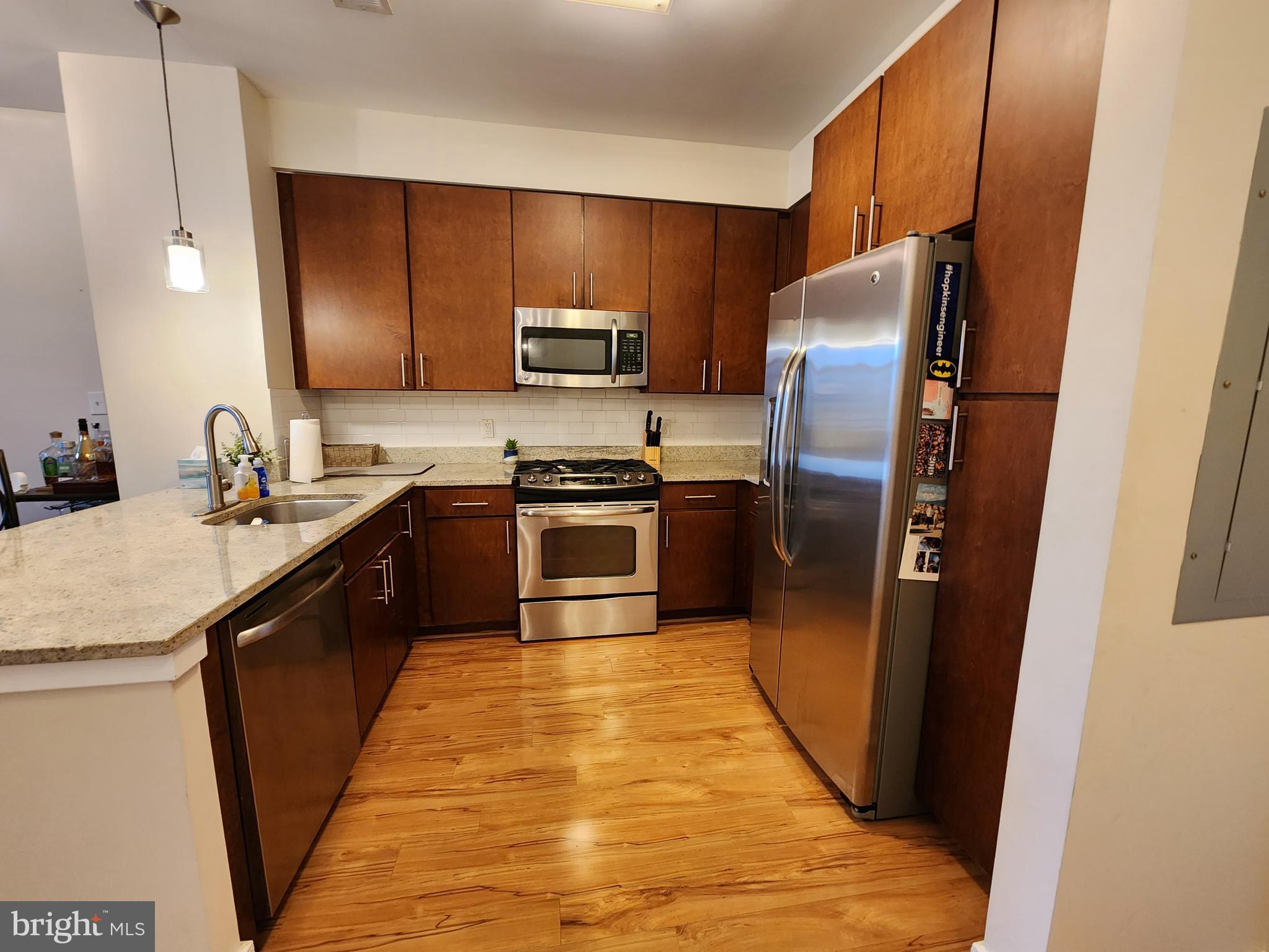 SILVER SPRING - Residential Lease