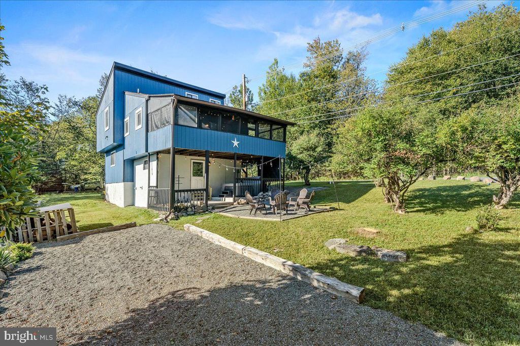 Photo of 2117 Rosemont Drive, TOBYHANNA, PA 18466 (MLS # PAMR2005602)