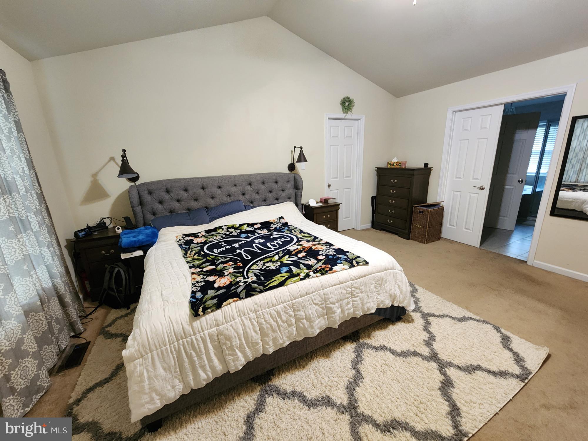 LAUREL RIDGE - Residential