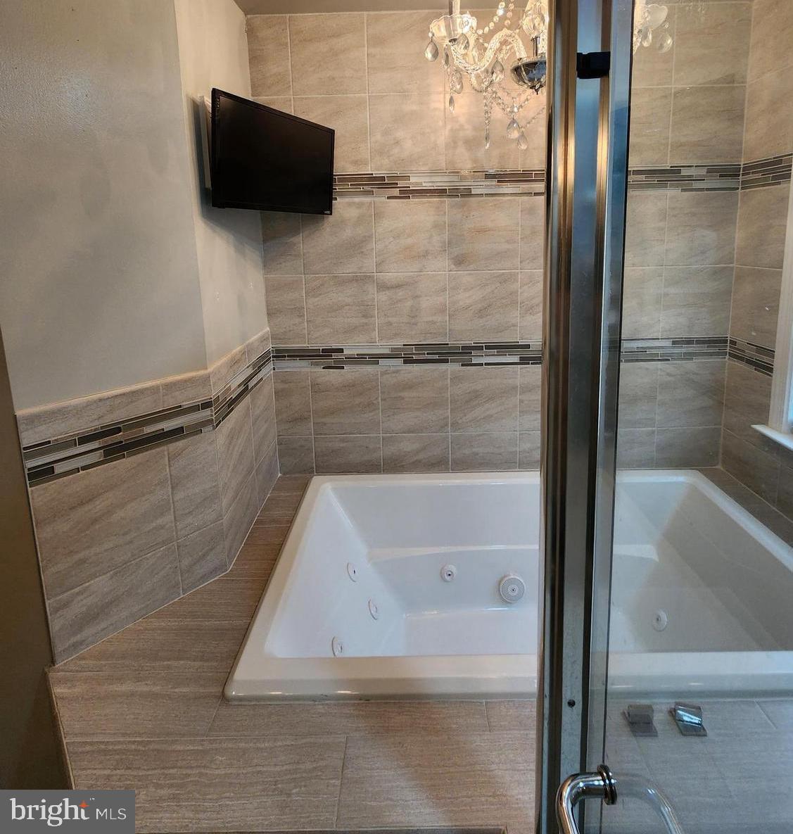 LAUREL RIDGE - Residential