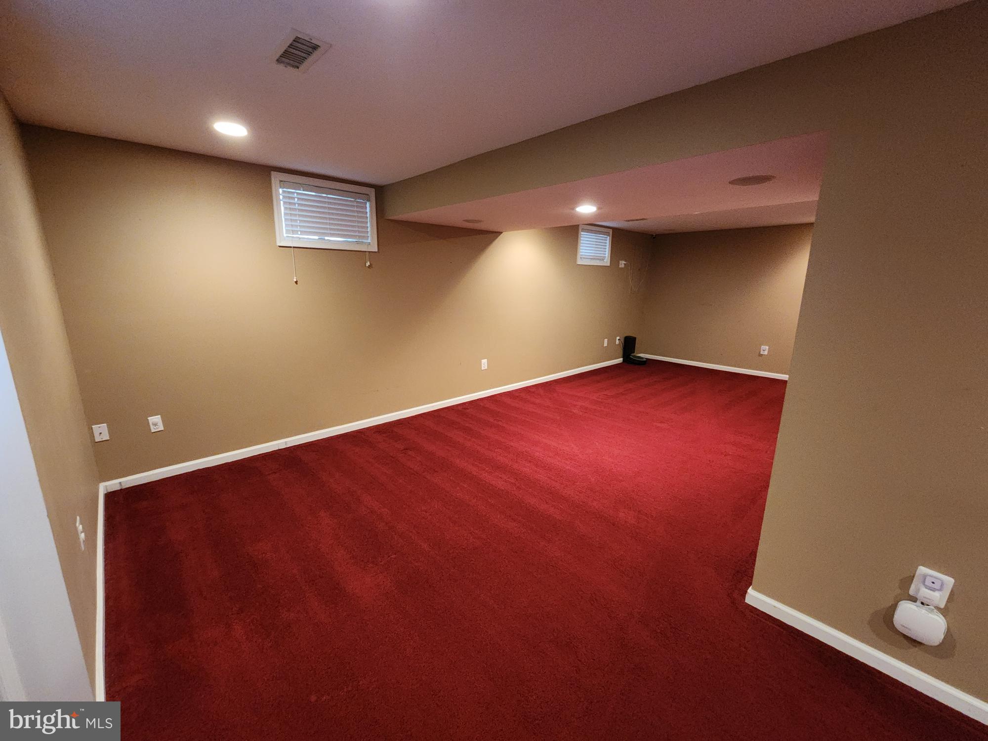 LAUREL RIDGE - Residential