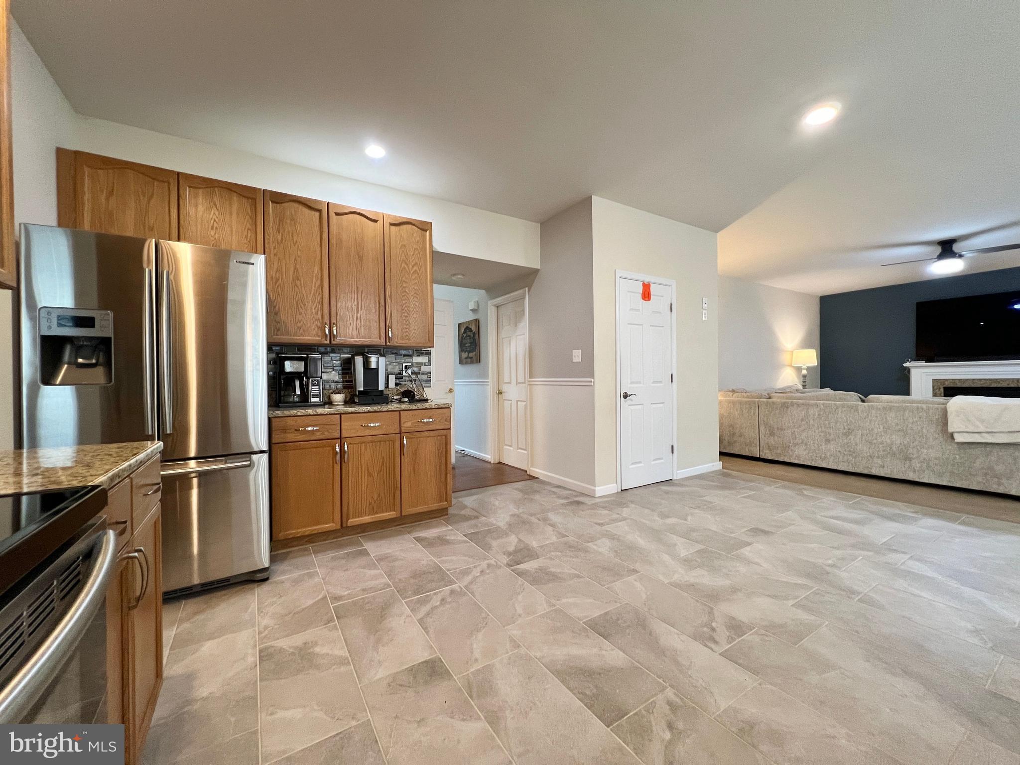 LAUREL RIDGE - Residential