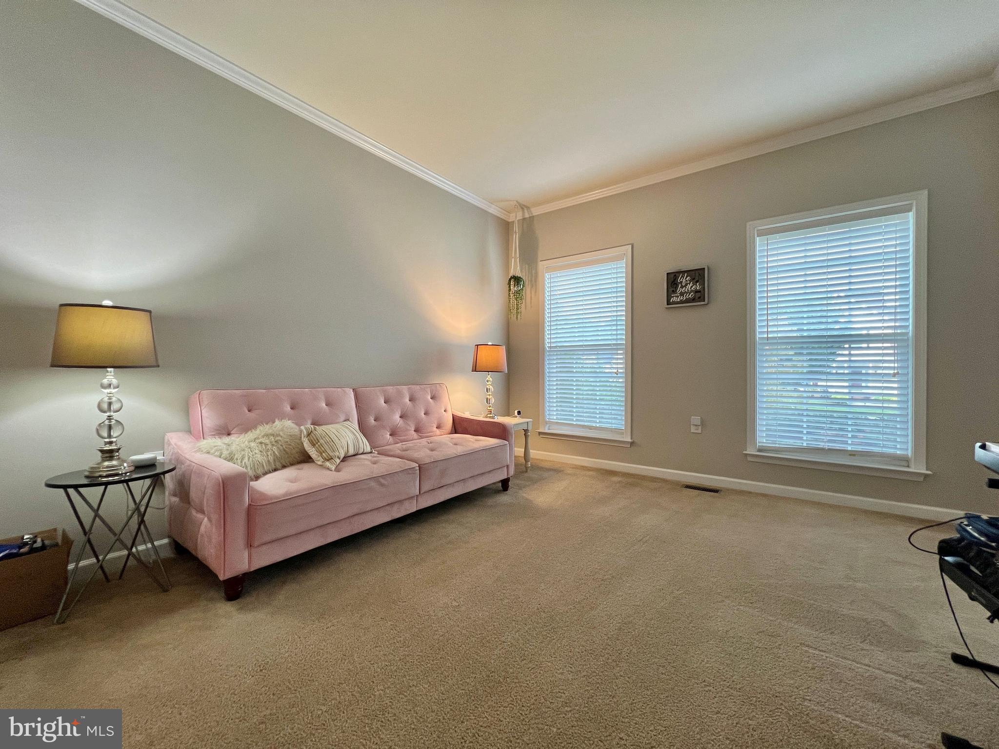 LAUREL RIDGE - Residential