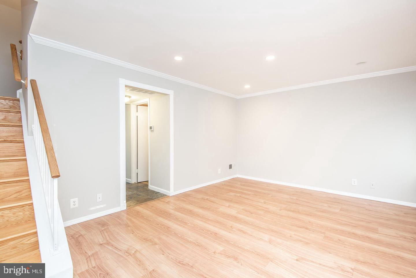 MOSBYS LANDING - Residential Lease